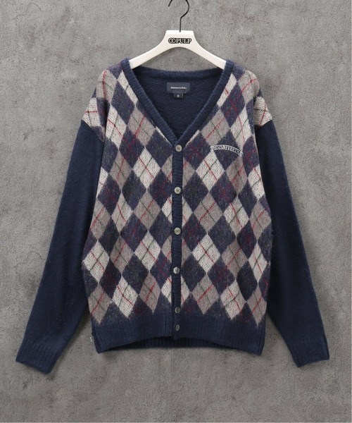 thisisneverthat(ディスイズネバーザット)の「【thisisneverthat / ディスイズネバーザット】ARGYLE CARDIGAN(カーディガン/ボレロ・メンズ・ブラック/ネイビー/ブラウン・MEDIUM)」の3枚目の写真