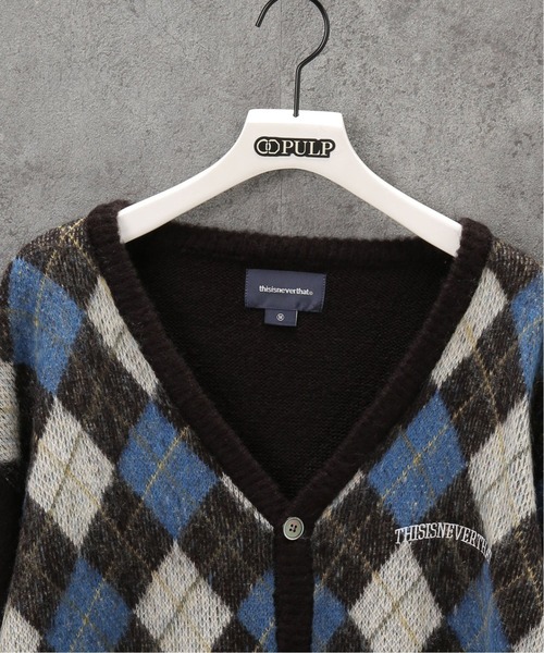 thisisneverthat(ディスイズネバーザット)の「【thisisneverthat / ディスイズネバーザット】ARGYLE CARDIGAN(カーディガン/ボレロ・メンズ・ブラック/ネイビー/ブラウン・MEDIUM)」の18枚目の写真