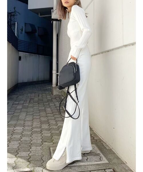 GYDA（ジェイダ）の「【セットアップ着用可】HEM ZIPUPスウェットフレアーパンツ（その他パンツ・レディース・ブラック/ベージュ/オフホワイト・FREE）」の10枚目の写真