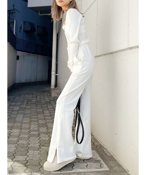 GYDA（ジェイダ）の「【セットアップ着用可】HEM ZIPUPスウェットフレアーパンツ（その他パンツ・レディース・ブラック/ベージュ/オフホワイト・FREE）」の11枚目の写真