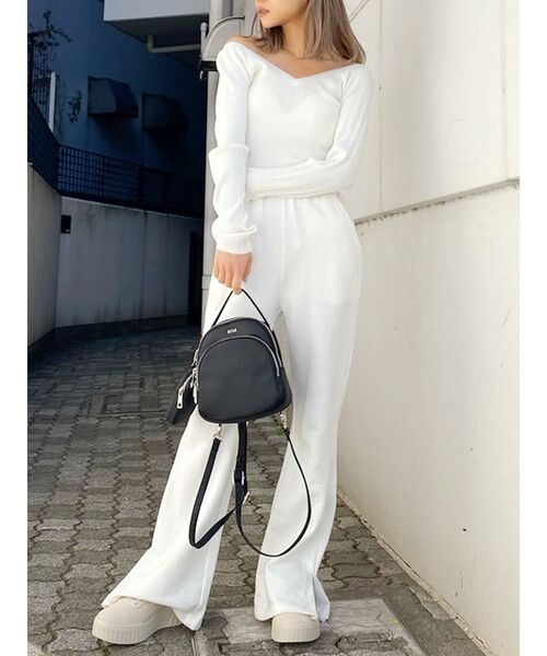 GYDA（ジェイダ）の「【セットアップ着用可】HEM ZIPUPスウェットフレアーパンツ（その他パンツ・レディース・ブラック/ベージュ/オフホワイト・FREE）」の13枚目の写真