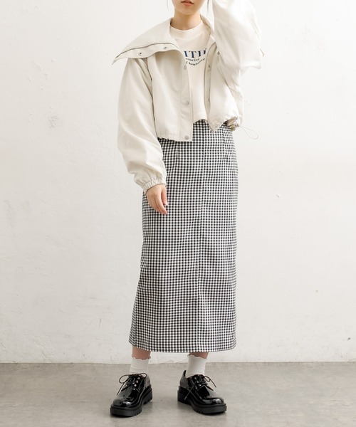 OLIVE des OLIVE（オリーブデオリーブ）の「ショート丈マウンテンパーカー（ブルゾン・レディース・ブラック/カーキ/アイボリー・FREE）」の11枚目の写真