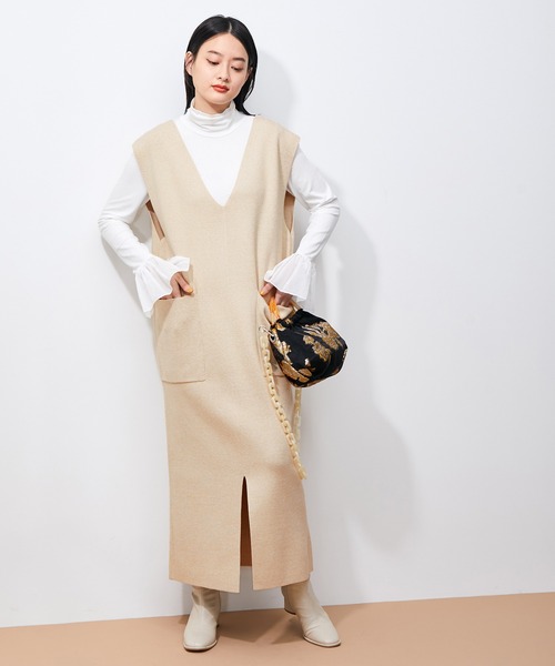 ADAM ET ROPE'（アダムエロペ）の「【2WAY】総針ジャンパースカート（ジャンパースカート・レディース・ブラック/ブラウン/ベージュ系その他・FREE）」の5枚目の写真