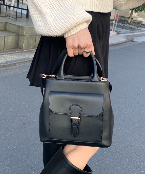 OLIVE des OLIVE（オリーブデオリーブ）の「ポケット付きショルダーバッグ（ショルダーバッグ・レディース・ライトグレー/ブラック/オフホワイト/ピンク・FREE）」の3枚目の写真