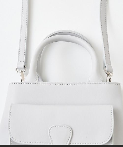 OLIVE des OLIVE（オリーブデオリーブ）の「ポケット付きショルダーバッグ（ショルダーバッグ・レディース・ライトグレー/ブラック/オフホワイト/ピンク・FREE）」の18枚目の写真