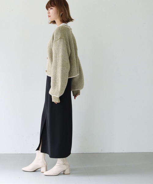 HER CLOSET（ハークローゼット）の「【shemoshelly】WEB限定バイカラーハンドステッチショートカーディガン（カーディガン/ボレロ・レディース・ベージュ/カーキ/ブルー・M）」の17枚目の写真