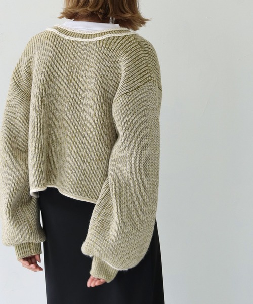 HER CLOSET（ハークローゼット）の「【shemoshelly】WEB限定バイカラーハンドステッチショートカーディガン（カーディガン/ボレロ・レディース・ベージュ/カーキ/ブルー・M）」の15枚目の写真