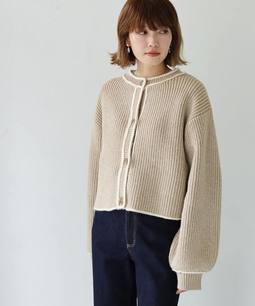 HER CLOSET（ハークローゼット）の「【shemoshelly】WEB限定バイカラーハンドステッチショートカーディガン（カーディガン/ボレロ・レディース・ベージュ/カーキ/ブルー・M）」の9枚目の写真