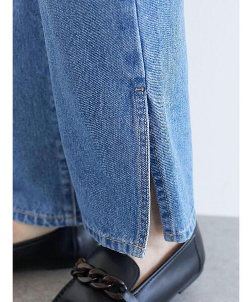 Green Parks(グリーンパークス)の「スリットストレートデニムパンツ(その他パンツ・レディース・ライトインディゴブルー・S/M/L)」の7枚目の写真