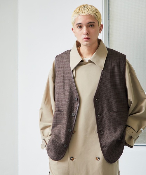 NILWAY(ニルウェイ)の「ルーズパイピングチェックベスト/ジレ(ベスト・メンズ・チャコール/ベージュ系・MEDIUM/LARGE)」の19枚目の写真