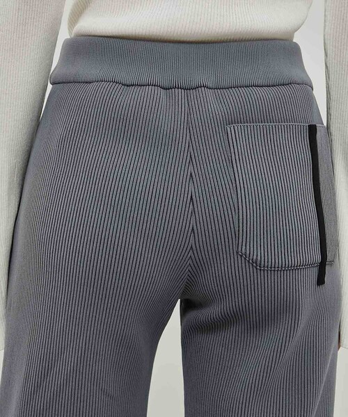 CITY TOKYO（シティトウキョウ）の「カラーコードニットパンツ（その他パンツ・レディース・ライム/オレンジ/ダークグレー・1/2）」の16枚目の写真