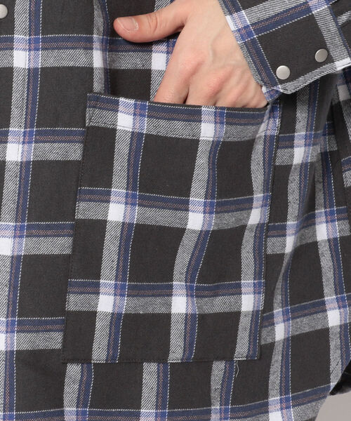 LUSOR(ルーソル)の「LUSOR(ルーソル)BLINDHOOK チェックシャツ(シャツ/ブラウス・メンズ・グレー/ベージュ・MEDIUM/LARGE)」の8枚目の写真