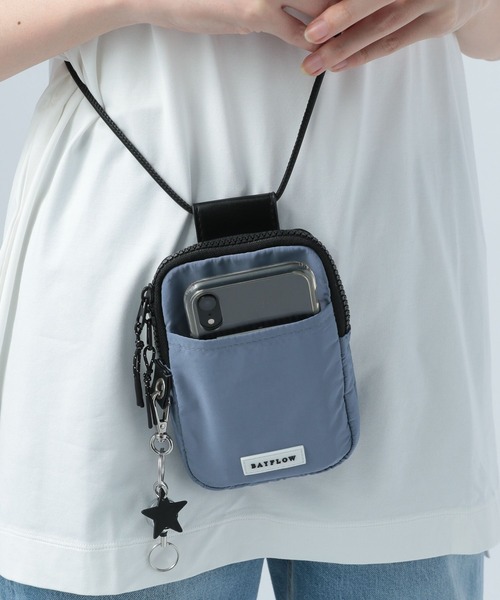 BAYFLOW（ベイフロー）の「ライトミニショルダー（財布・レディース・ブラック/ベージュ/クリアブルー/その他1/ブラウン/カーキ/オレンジ・FREE）」の5枚目の写真