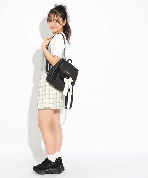 PINK-latte(ピンクラテ)の「◆リボンチャームミニリュック(バックパック/リュック・キッズ・ブラック/ライトグリーン/ライトパープル・00)」の20枚目の写真