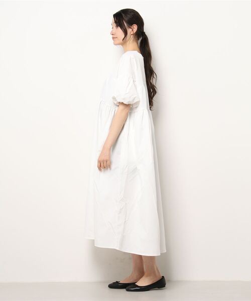 coca(coca)(コカ)の「Vネックティアードワンピース(ワンピース・レディース・ホワイト/ブラック・ONE SIZE)」の15枚目の写真