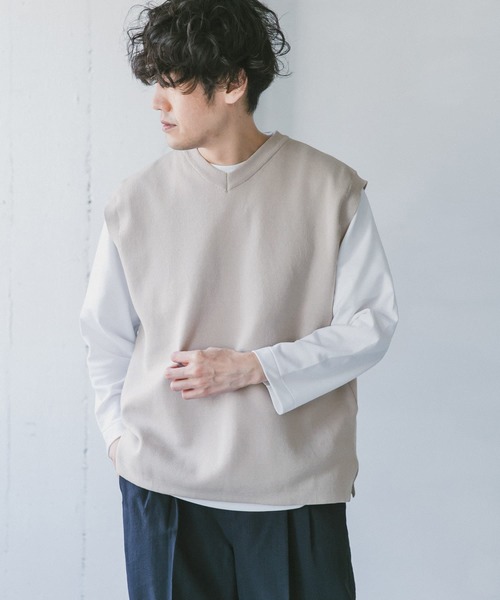 URBAN RESEARCH DOORS（アーバンリサーチドアーズ）の「『一部WEB限定カラー』ダブルフェイスVネックベスト（ベスト・メンズ・ブルー/ネイビー/ブラウン系その他/グレー系その他・MEDIUM/LARGE）」の5枚目の写真