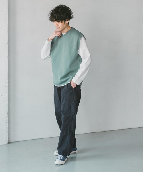 URBAN RESEARCH DOORS（アーバンリサーチドアーズ）の「『一部WEB限定カラー』ダブルフェイスVネックベスト（ベスト・メンズ・ブルー/ネイビー/ブラウン系その他/グレー系その他・MEDIUM/LARGE）」の20枚目の写真