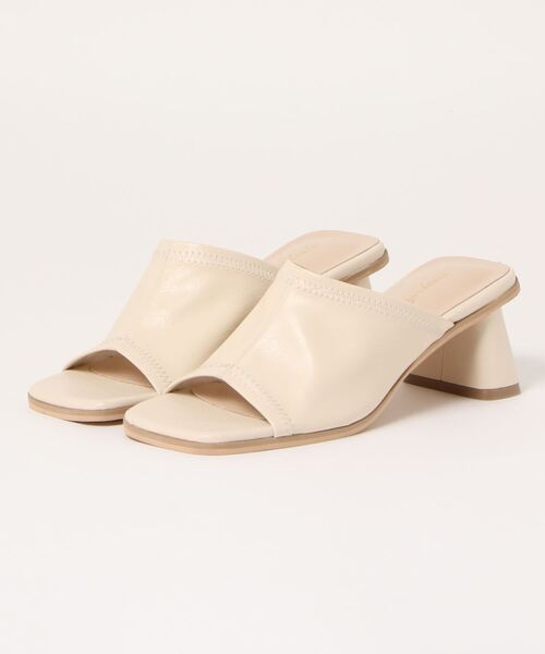 Green　Parks（グリーンパークス）の「・Una gardenia スクエアミュール（サンダル・レディース・ブラック/イエロー/アイボリー・LL/S/M/L）」の8枚目の写真