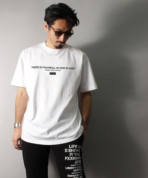 LIBERTY CITY（リバティシティ）の「【LIBERTY CITY/リバティーシティ】 [IN OUR PLANET] Tシャツ（Tシャツ/カットソー・メンズ・ホワイト/ブラック・2/4/3）」の4枚目の写真