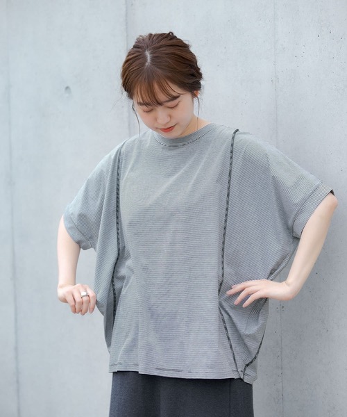 LAATO（ラート）の「DOLMAN CUT T-SHIRTS（Tシャツ/カットソー・レディース・ブラック/グリーン・FREE）」の3枚目の写真