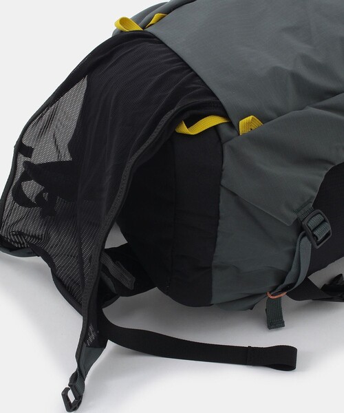 MOUNTAIN HARDWEAR（マウンテンハードウェアー）の「JMT25Lバックパック（バックパック/リュック・メンズ・グレー・FREE）」の10枚目の写真