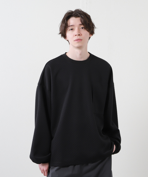 TIGHTBOOTH PRODUCTION（タイトブースプロダクション）の「【TBPR/タイトブースプロダクション】QUILTING CREW SWEAT（スウェット・メンズ・ブラック/アイボリー・MEDIUM/LARGE）」の2枚目の写真