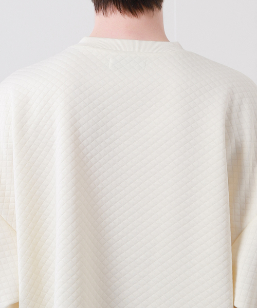 TIGHTBOOTH PRODUCTION（タイトブースプロダクション）の「【TBPR/タイトブースプロダクション】QUILTING CREW SWEAT（スウェット・メンズ・ブラック/アイボリー・MEDIUM/LARGE）」の8枚目の写真
