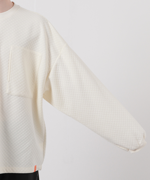 TIGHTBOOTH PRODUCTION（タイトブースプロダクション）の「【TBPR/タイトブースプロダクション】QUILTING CREW SWEAT（スウェット・メンズ・ブラック/アイボリー・MEDIUM/LARGE）」の9枚目の写真
