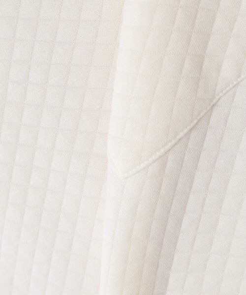 TIGHTBOOTH PRODUCTION（タイトブースプロダクション）の「【TBPR/タイトブースプロダクション】QUILTING CREW SWEAT（スウェット・メンズ・ブラック/アイボリー・MEDIUM/LARGE）」の18枚目の写真