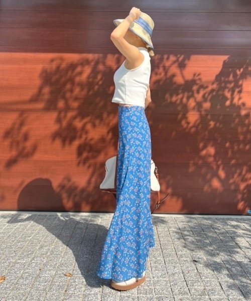 AMAIL(アマイル)の「Flower peace skirt(スカート・レディース・ブルー/ブラック・S/M)」の12枚目の写真