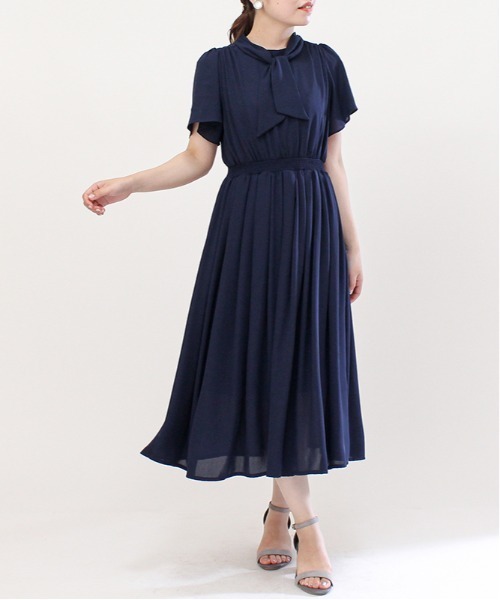 ASTORIA ODIER(アストリアオディール)の「ボウタイワンピース(ワンピース・レディース・ラベンダー/ホワイト×ブラック/グリーン/ネイビー/ホワイト×グレー/ブラック/ブラウン/スモークピンク/ダークグリーン・MEDIUM)」の20枚目の写真