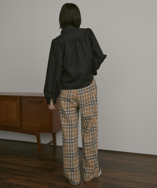 MERLOT（メルロー）の「ビッグリボンボウタイブラウス（シャツ/ブラウス・レディース・ホワイト/ブラック/チェック・FREE）」の5枚目の写真