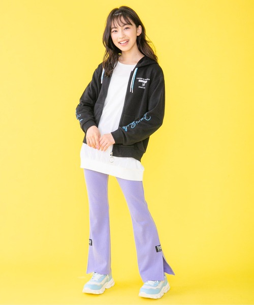 JENNI belle(ジェニィベル)の「【WEB限定】袖ロゴロング丈ロンT(Tシャツ/カットソー・キッズ・ブラック/オフホワイト/ミント・130cm/140cm/150cm/160cm)」の12枚目の写真