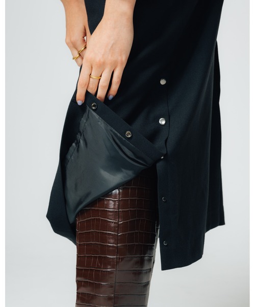 led.tokyo(レッドトウキョウ)の「【led.tokyo】ポケットベルト付きロングスカート(スカート・レディース・ブラック/ベージュ・SMALL/MEDIUM)」の7枚目の写真