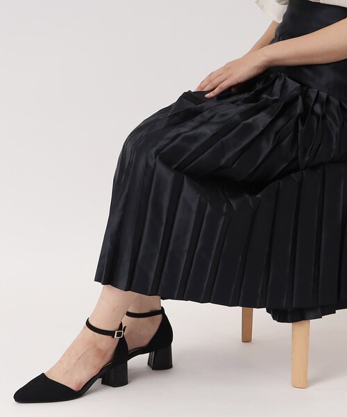 ESPERANZA(エスペランサ)の「【日本製】ミドルヒールアンクルストラップパンプス(パンプス・レディース・ブラック系/こしょう色系1/イエロー系・M/LL/L/S)」の2枚目の写真