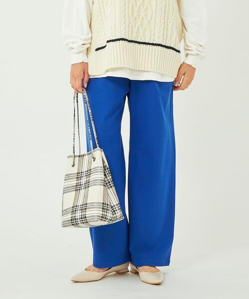 green label relaxing（グリーンレーベルリラクシング）の「［ size SHORT / TALLあり ］オルマイパンツ 裏起毛 ワイド -マシンウォッシャブル・ストレッチ・防シワ・帯電防止-（その他パンツ・レディース・ブラック/ホワイト/ピンク/モカ/ロイヤルブルー/その他1/その他2/ライトピンク・SHORT/34/36/38/40/42/44/TALL）」の5枚目の写真