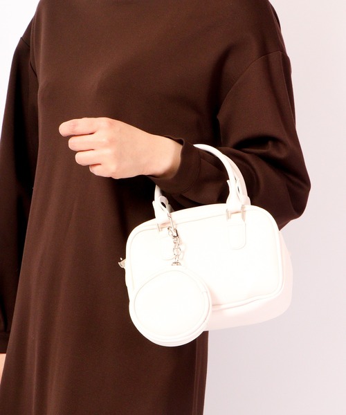 FUNALIVE（ファンアライブ）の「eleve select SEOUL FASHION 2WAYショルダー ポーチ付き（ショルダーバッグ・レディース・ブラック/ホワイト/ピンク/グレー/ベージュ・FREE）」の2枚目の写真