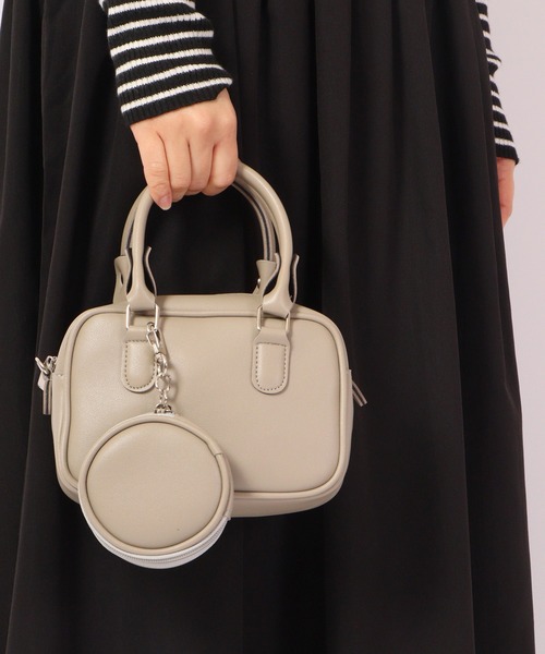 FUNALIVE（ファンアライブ）の「eleve select SEOUL FASHION 2WAYショルダー ポーチ付き（ショルダーバッグ・レディース・ブラック/ホワイト/ピンク/グレー/ベージュ・FREE）」の11枚目の写真