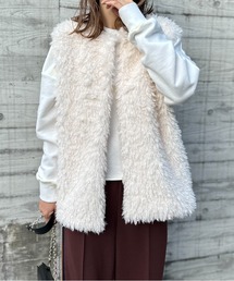 mi via loca | ボリュームファーノーカラーベスト(ベスト)