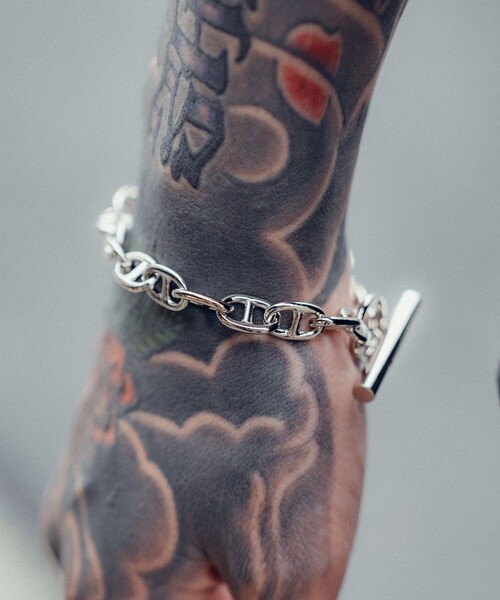 Subciety(サブサエティ)の「ANCHOR CHAIN BRACELET(ブレスレット・メンズ・シルバー/ゴールド・FREE)」の6枚目の写真