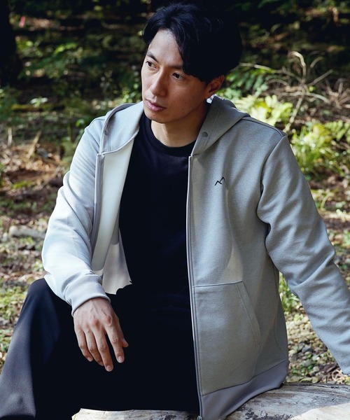 TYGHUS(タイガス)の「TYGHUS(タイガス)レイニースウェットフーディージャケット(パーカー・メンズ・ブラック/グレー・MEDIUM/LARGE)」の5枚目の写真