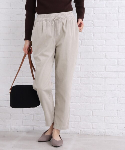 SHOO・LA・RUE(シューラルー)の「◆コーデュロイ イージーテーパードパンツ【SHOO WARM/美脚シルエット】(その他パンツ・レディース・キャメル/ライトグリーン/グレー/アイボリー・03/02/05/04/10/01)」の19枚目の写真