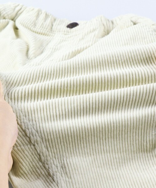 BRANSHES（ブランシェス）の「【ガーデナー】コーデュロイテーパードパンツ（その他パンツ・キッズ・アイボリー/チャコールグレー/キャメル・110/100/120/130/140/90/150）」の13枚目の写真