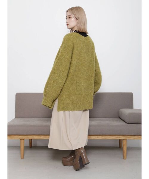 MURUA（ムルーア）の「【YUKKOコラボ】2WAYオーバーニットカーデ（カーディガン/ボレロ・レディース・グリーン/モカ/アイボリー・FREE）」の12枚目の写真