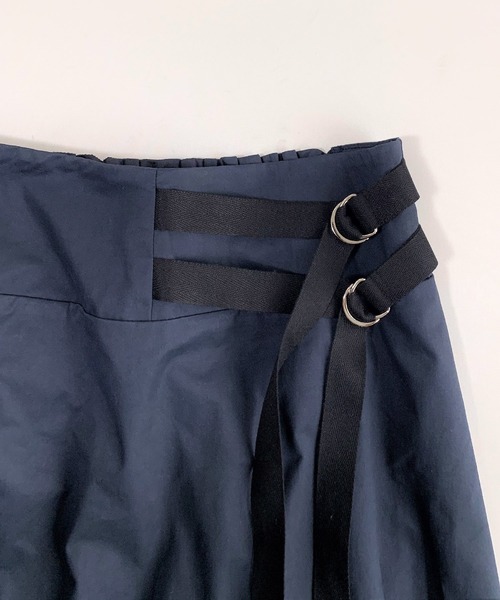 Q（キュー）の「ウエストマークフレアスカート（スカート・レディース・ベージュ/ネイビー・MEDIUM）」の6枚目の写真