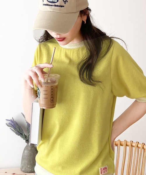 Java(ジャバ)の「《JaVaジャバ コラボ》夏のマストアイテム。レトロ配色リンガーTee(Tシャツ/カットソー・レディース・ブルー/オフホワイト/ブラック/アイボリー/イエロー/モカ/グリーン/ブラウン/レッド・LARGE/MEDIUM/SMALL/X-LARGE)」の8枚目の写真