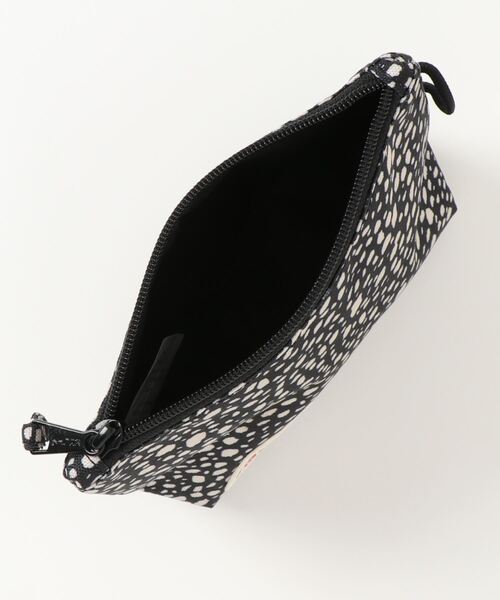 KELTY（ケルティ）の「最終入庫【KELTY】ポーチ/DP HANDY POUCH（ポーチ・レディース・ベージュ/レオパード/ブラック/グレー/ブルー・FREE）」の8枚目の写真