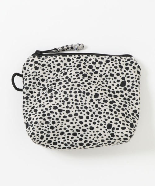 KELTY（ケルティ）の「最終入庫【KELTY】ポーチ/DP HANDY POUCH（ポーチ・レディース・ベージュ/レオパード/ブラック/グレー/ブルー・FREE）」の13枚目の写真