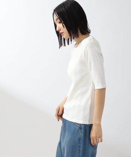 THE SHOP TK （ザ ショップ ティーケー ）の「◆【スッキリキレイ/洗える】コットンリブクルーTシャツ（Tシャツ/カットソー・レディース・ブラック/ライトベージュ/ホワイト系/ブラウン系・13/11/12）」の19枚目の写真