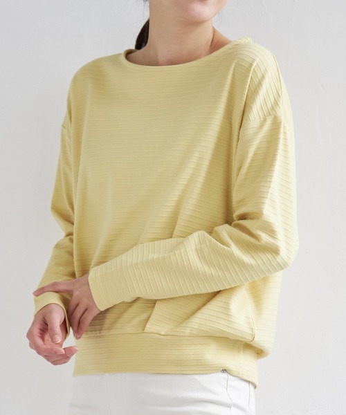 ikka（イッカ）の「リップル裾タックプルオーバー（Tシャツ/カットソー・レディース・ベージュ/オフホワイト/スカイブルー/イエロー・M/S/L）」の4枚目の写真